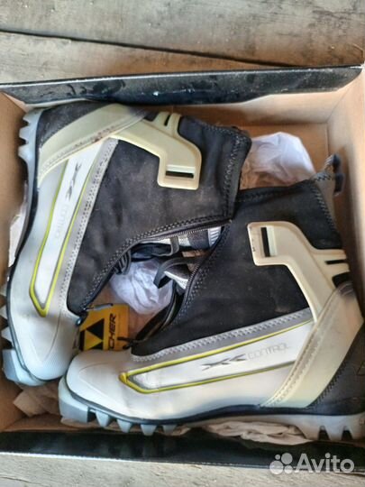 Лыжные ботинки 40 размер