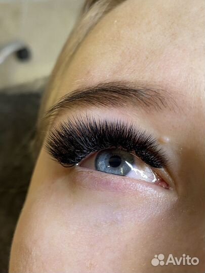 Наращивание ресниц