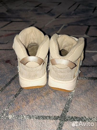 Ботинки утеплённые детские