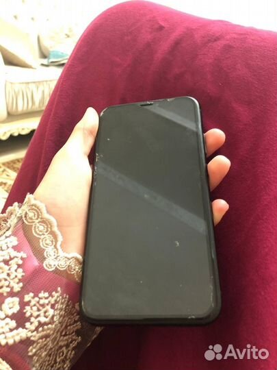 Мобильные телефоны бу iPhone xr