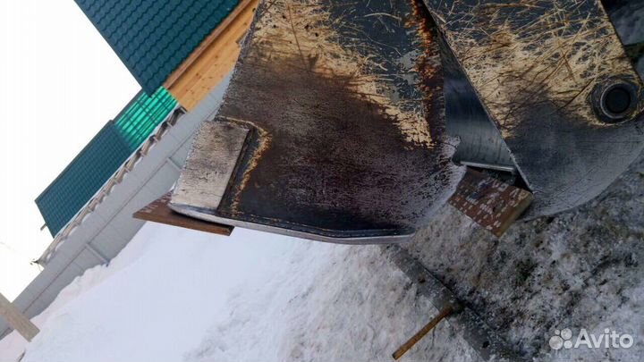 Нож на ковш case 580/695