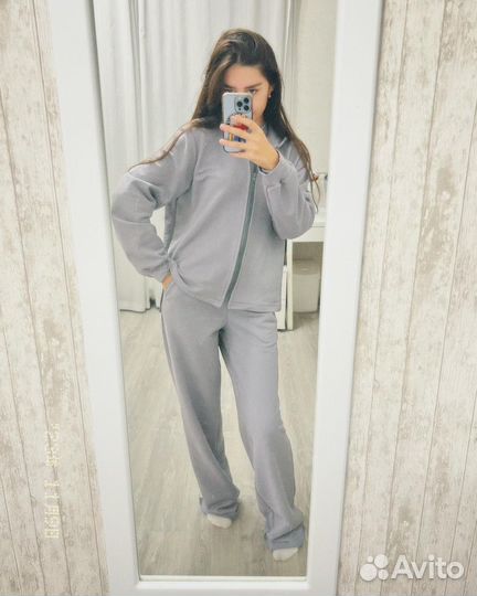 Женская одежда