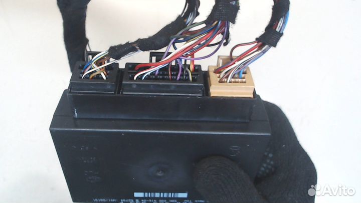 Блок управления дверьми Volkswagen Phaeton, 2005