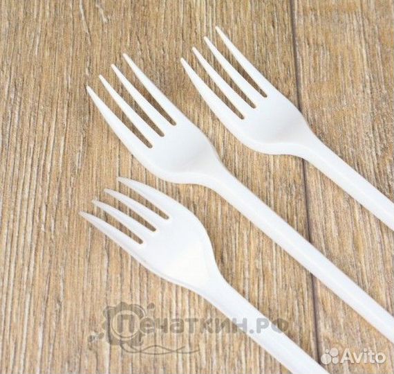 Вилка столовая пластиковая белая