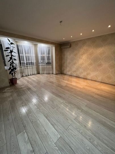 2-к. квартира, 66,9 м², 3/9 эт.