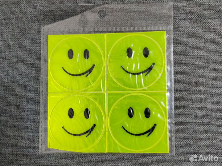 Светоотражающие наклейки