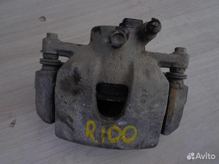 Суппорт передний левый VW Polo 5