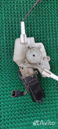 Стеклоподъемник с мотором левый Daewoo Nexia