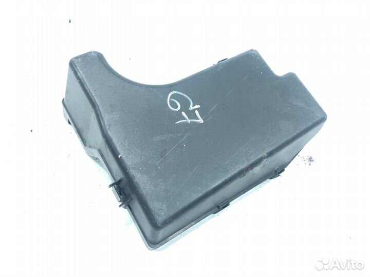 Кожух блока предохранителей Subaru Impreza Wrx GGA