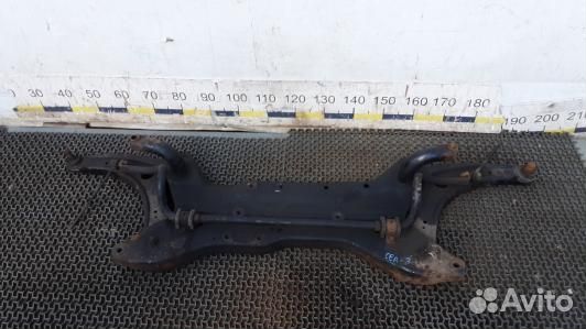 Балка подвески передняя mitsubishi outlander 2 (CE