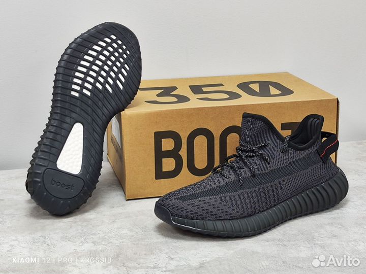 Кроссовки мужские adidas yeezy