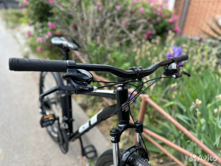 Велосипед GT agressor sport 27.5