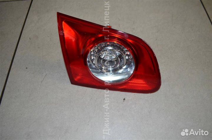 Фонарь крышки багажника Passat B6 универсал