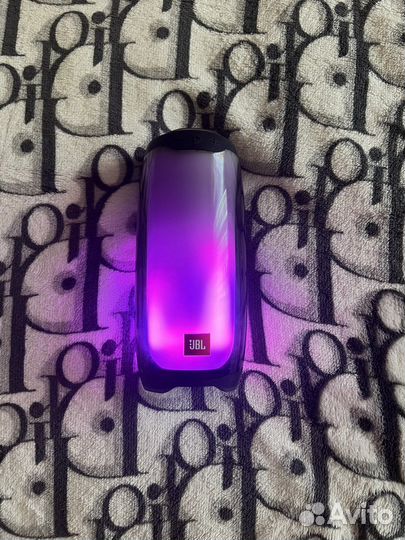 Колонка Jbl pulse 4