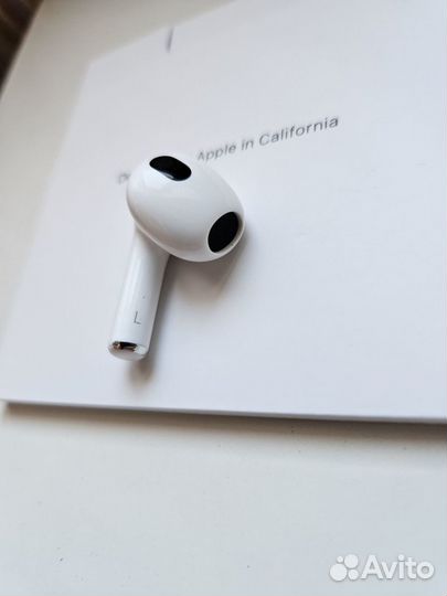 Apple Airpods 3 наушник левый