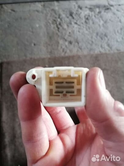 Резистор печки фокус 2