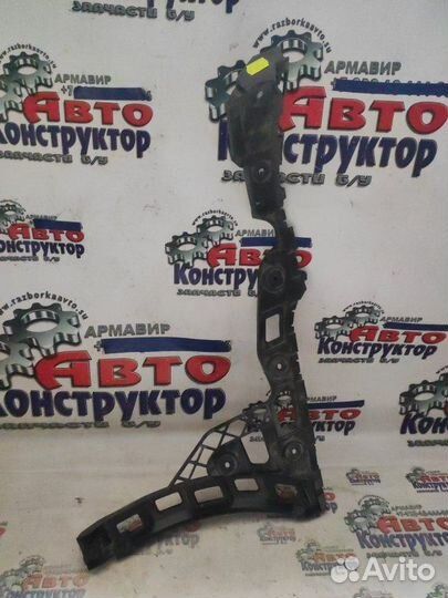 Крепление бампера заднее левое Volkswagen Polo