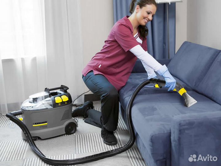 Химчистка профессиональным пылесосом Karcher Puzzi