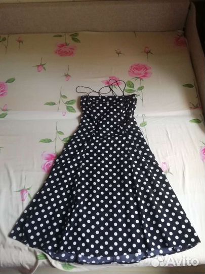 Платье в горошек