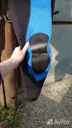 Гидрокостюм женский 7 мм