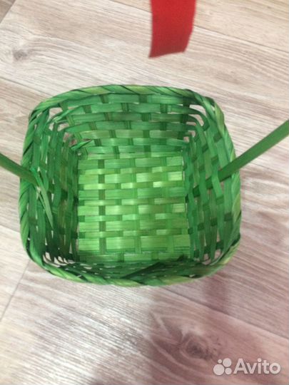 Корзина плетеная