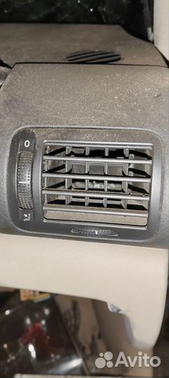 Дефлекторы воздуховода Volkswagen Passat B5