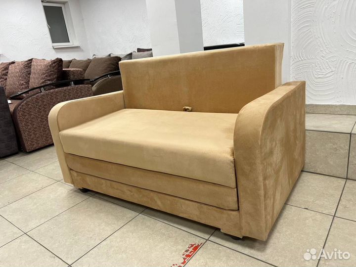 Диван чебурашка