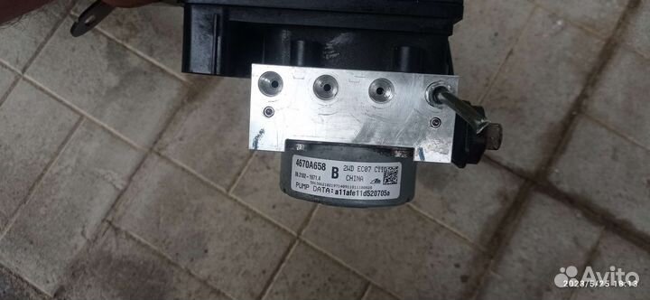 Блок ABS Mitsubishi Outlander 3 2WD