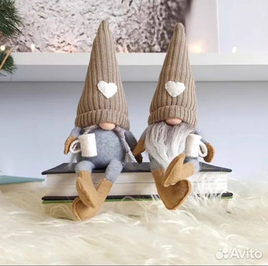 Праздничный гном