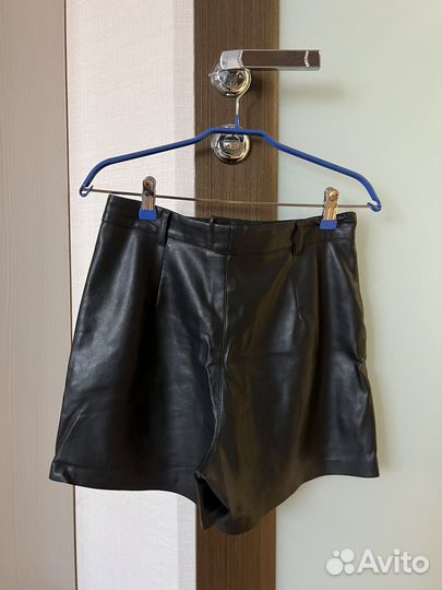 Шорты женские кожаные