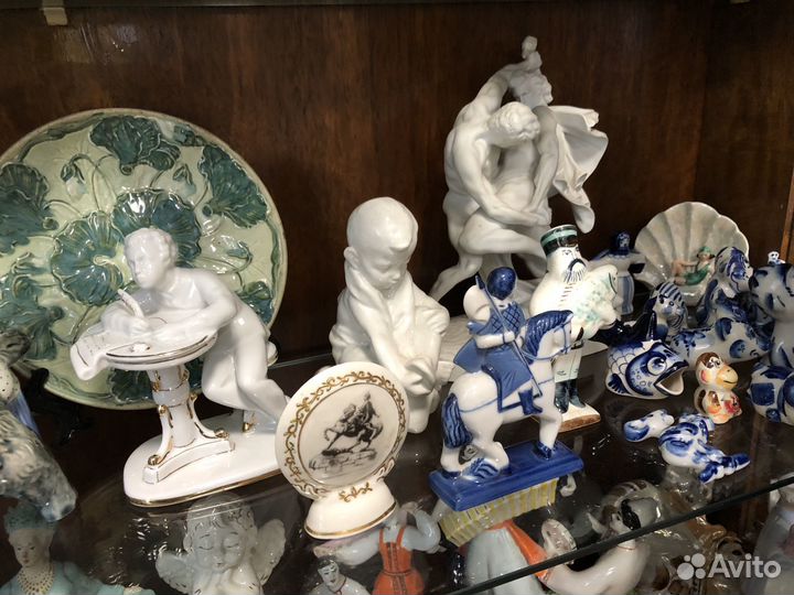 Фарфоровые статуэтки