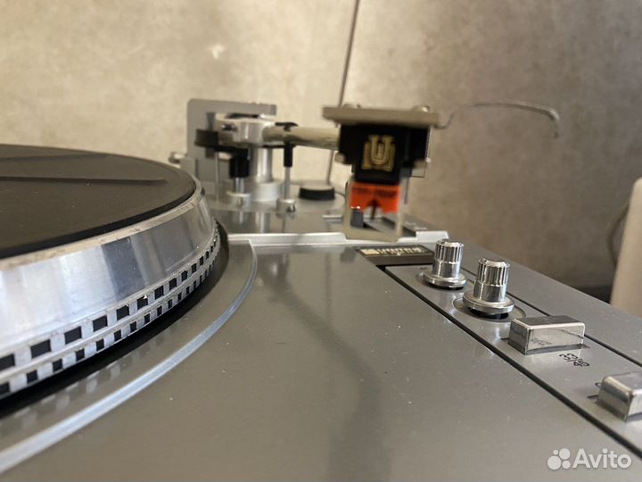 Виниловый проигрыватель Арктур 006