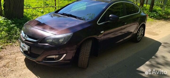 Opel Astra 1.6 AT, 2014, 113 000 км