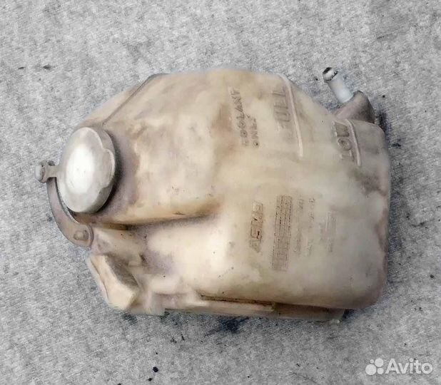 Бачок расширительный Mazda 323F BJ