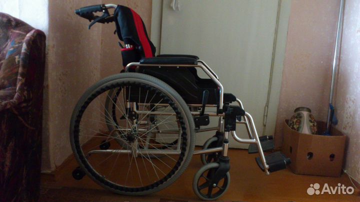 Кресло-каталка механическое