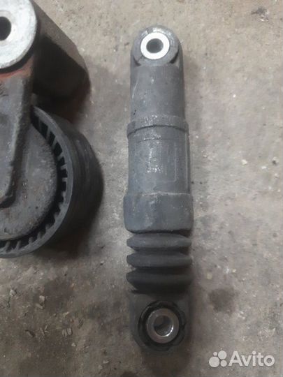 Натяжитель приводного ремня Porsche Cayenne 4.5 V8