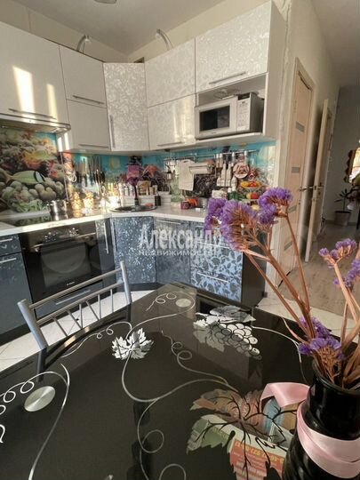 3-к. квартира, 73 м², 5/6 эт.