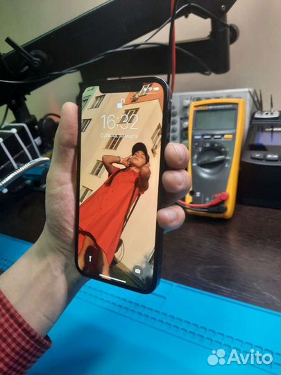 Ремонт телефонов, iPhone, планшетов, ноутбуков