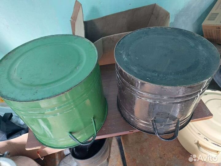 Баки, чаши пищевые, канистра