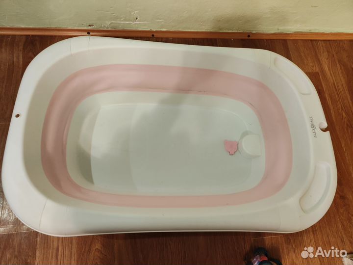 Ванночка для купания складная