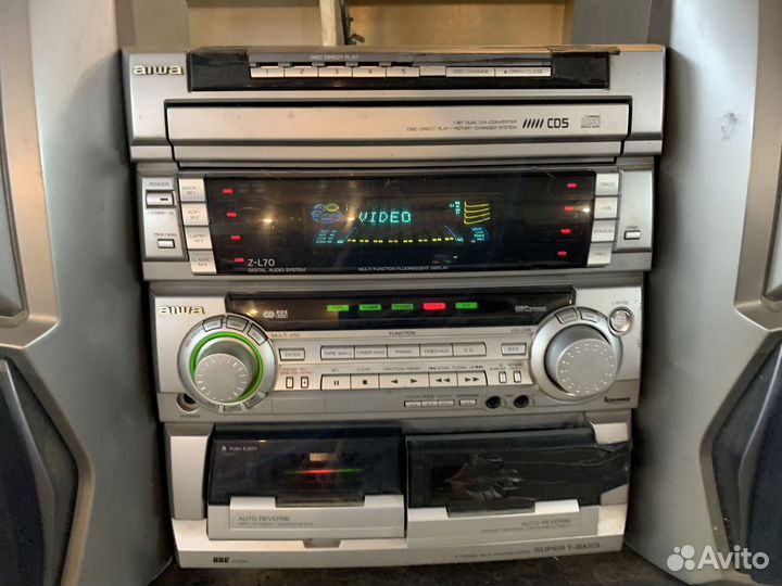 Мощный музыкальный центр Aiwa