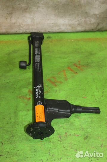 Домкрат Mercedes E-Class W210 611.961 2.2 CDI 2000