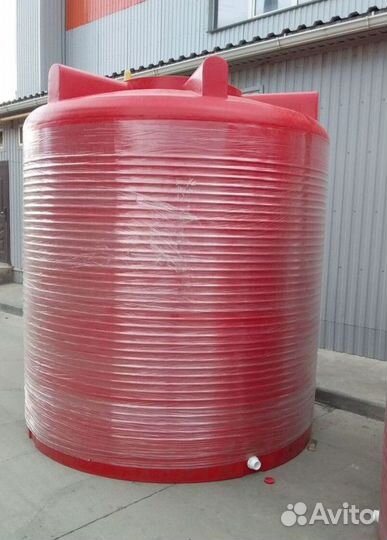 Пластиковая емкость на 10000 литров