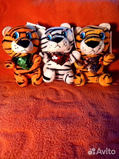 Мягкая игрушка тигренок