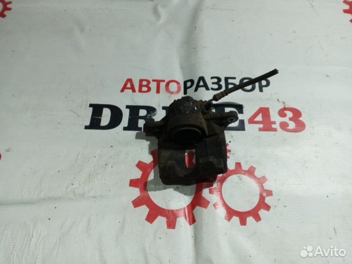 Суппорт передний левый Peugeot 207 A7 1.4 KFV