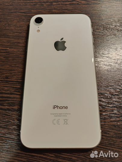 iPhone Xr, 64 ГБ