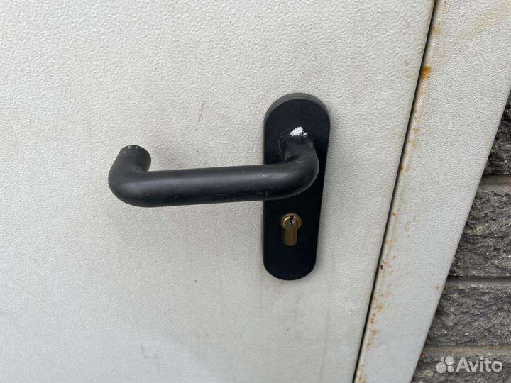 Вскрытие дверей /Мастер по замкам/Замена личинки