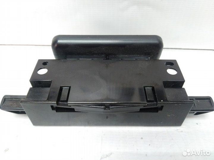 Ручка бардачка Mitsubishi Outlander XL