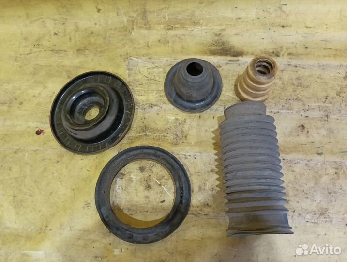 Отбойник переднего амортизатора Suzuki Grand