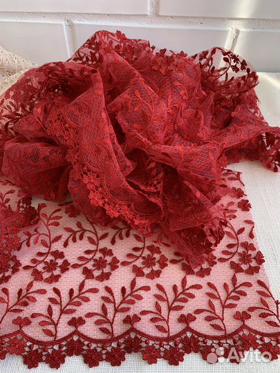 Ткань гипюр